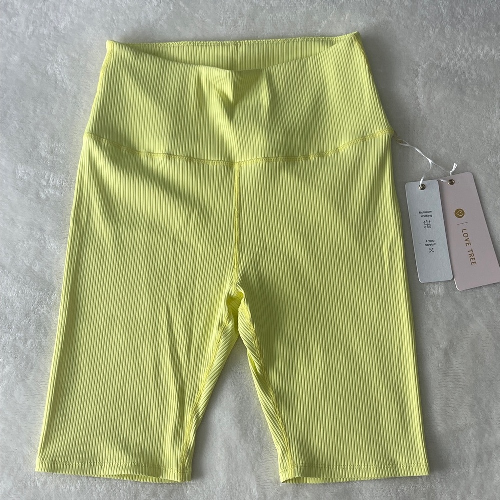 3 for $25!‎ NWT Love Tree Women's Lemon Ribbed Bike Shorts, size M